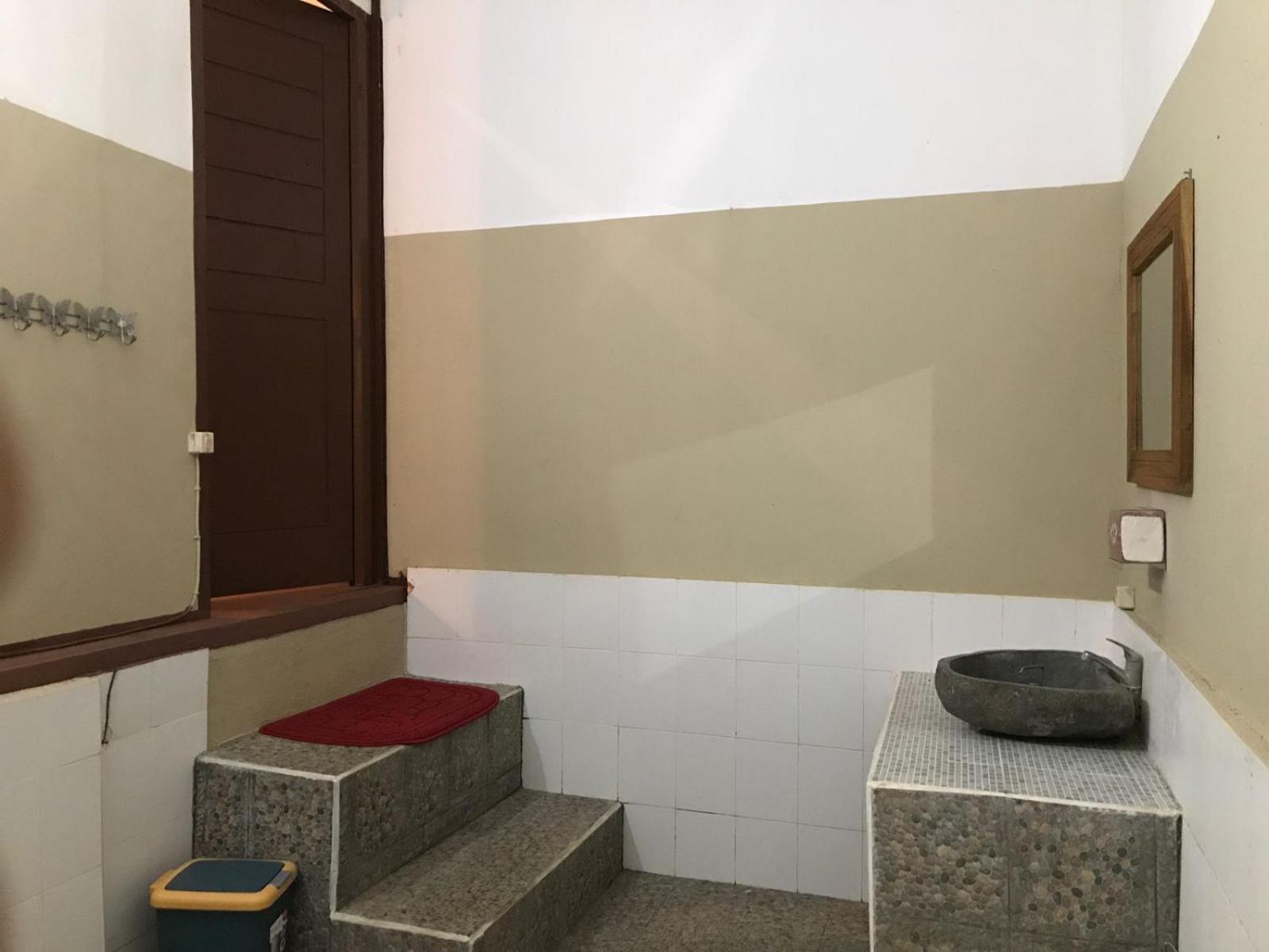 Kevin House Hotel Tanjung  Bagian luar foto